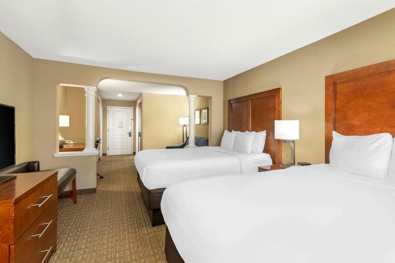 Comfort Inn & Suites Dover-Portsmouth Zewnętrze zdjęcie