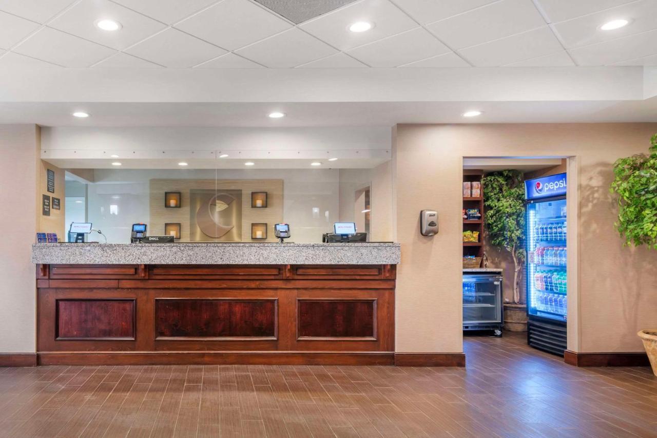Comfort Inn & Suites Dover-Portsmouth Zewnętrze zdjęcie