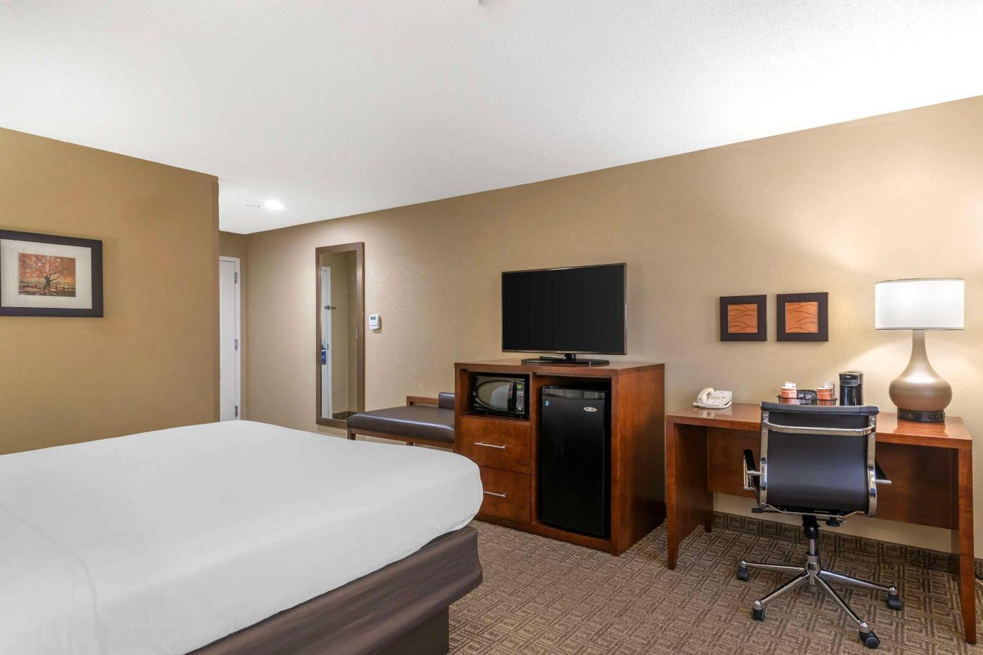 Comfort Inn & Suites Dover-Portsmouth Zewnętrze zdjęcie