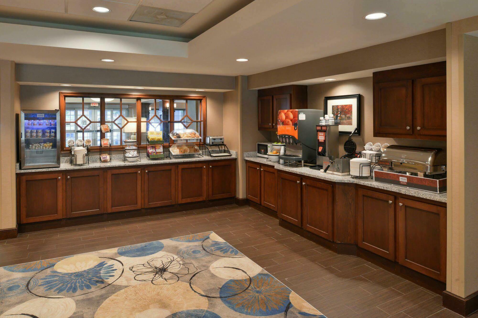 Comfort Inn & Suites Dover-Portsmouth Zewnętrze zdjęcie